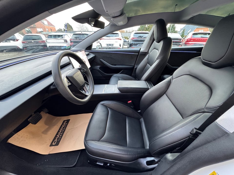 Tesla Model 3 Long Range AWD 4d