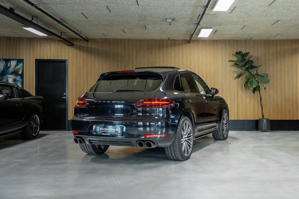 Porsche Macan GTS 3,0 PDK 5d