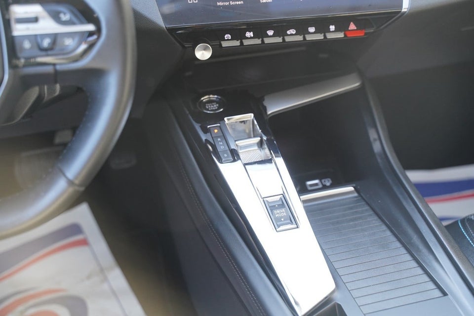 Peugeot 308 1,6 Hybrid Allure Pack EAT8 5d
