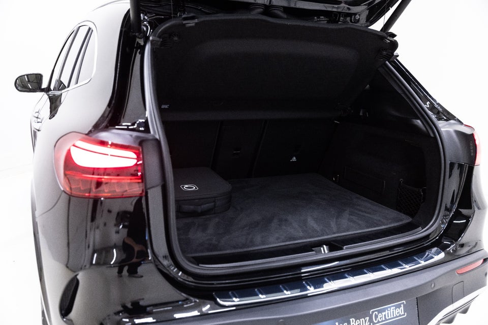 Mercedes EQA250+ AMG Advance Plus 5d