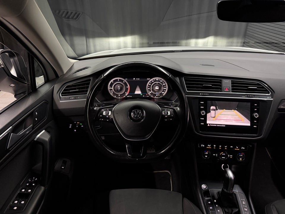 VW Tiguan 2,0 TDi 150 R-line DSG 4Motion 5d