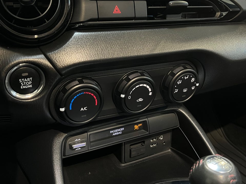 Mazda MX-5 1,5 SkyActiv-G 131 RF 2d
