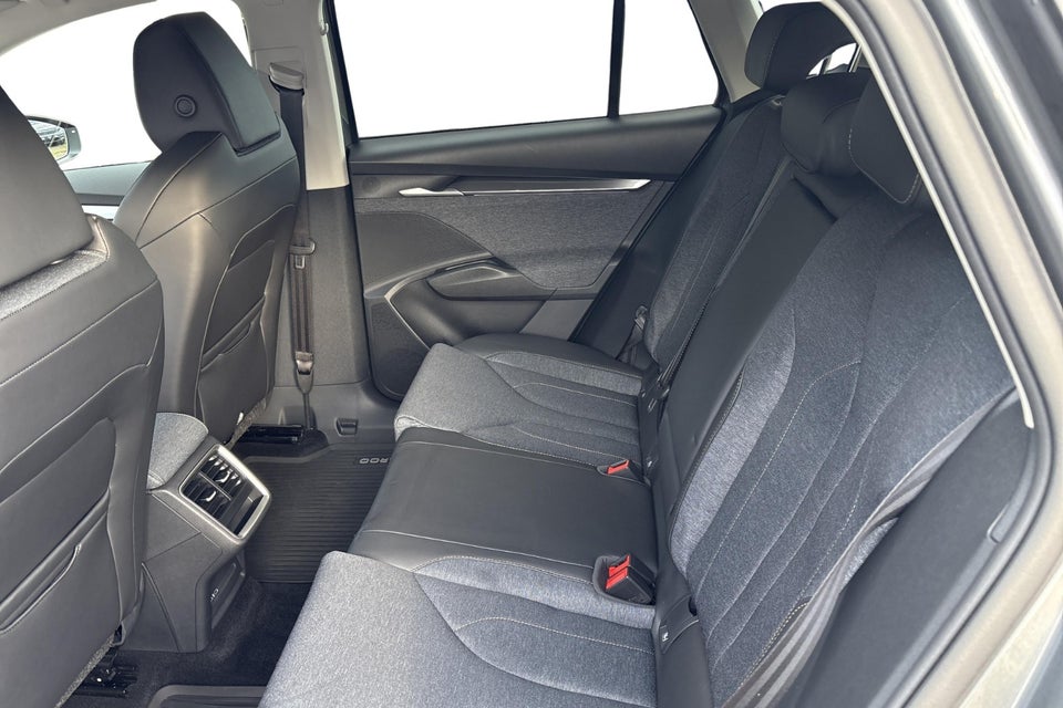 Skoda Elroq 85 iV Loft 5d