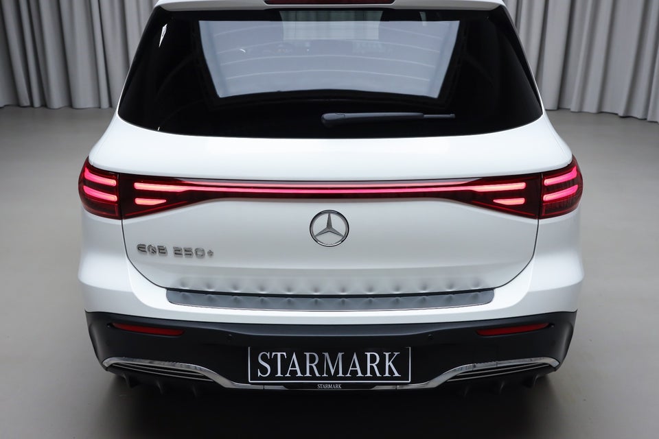 Mercedes EQB250+ AMG Advance 5d