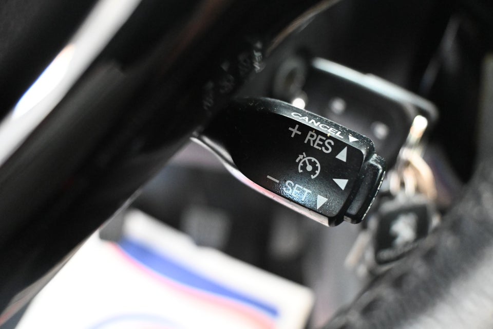 Peugeot 108 1,0 e-VTi 69 Allure 5d