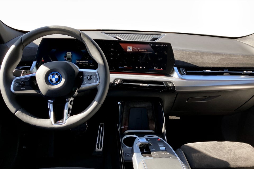 BMW iX2 eDrive20 M-Sport Premium 5d