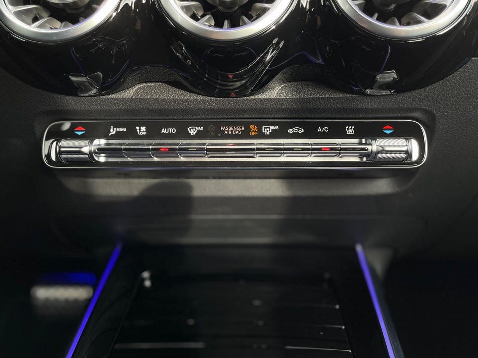 Mercedes EQB250+ AMG Line 5d