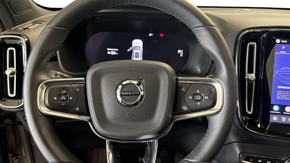 Volvo XC40 ReCharge Twin Ultimate 5d