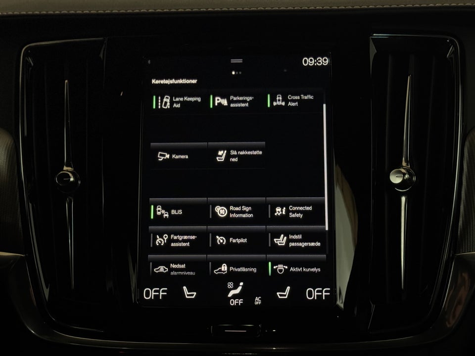 Volvo V90 2,0 T6 ReCharge R-Design aut. AWD 5d