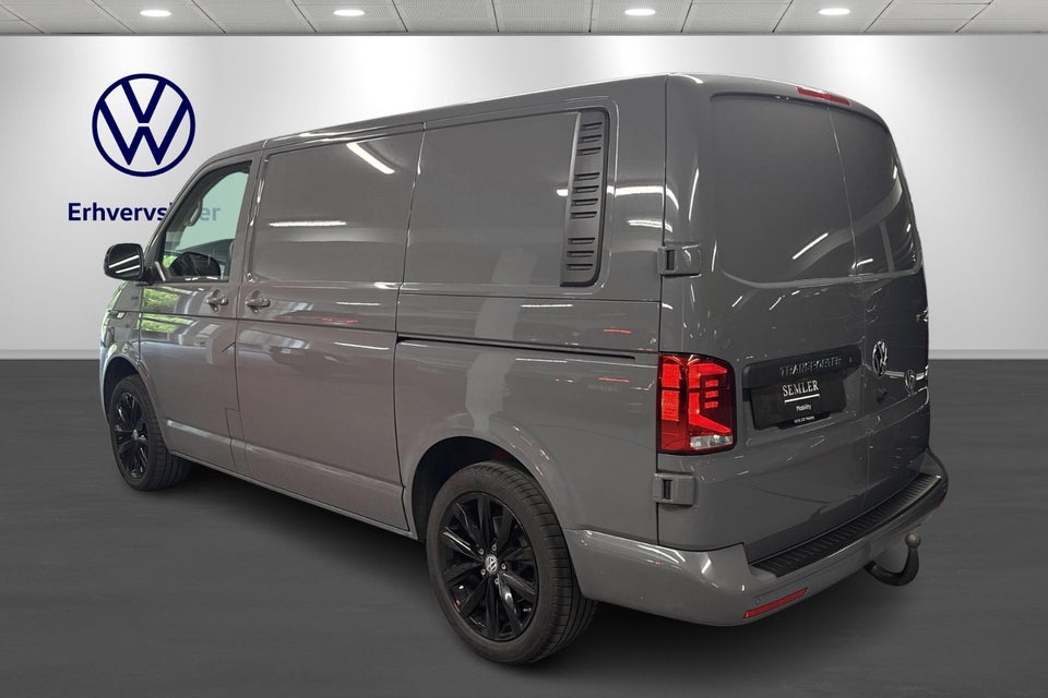 VW Transporter 2,0 TDi 204 Kassevogn DSG 4Motion kort