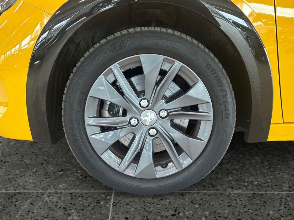Peugeot e-208 50 Active Pack 5d