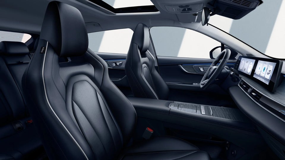 Omoda 5 EV Premium 5d