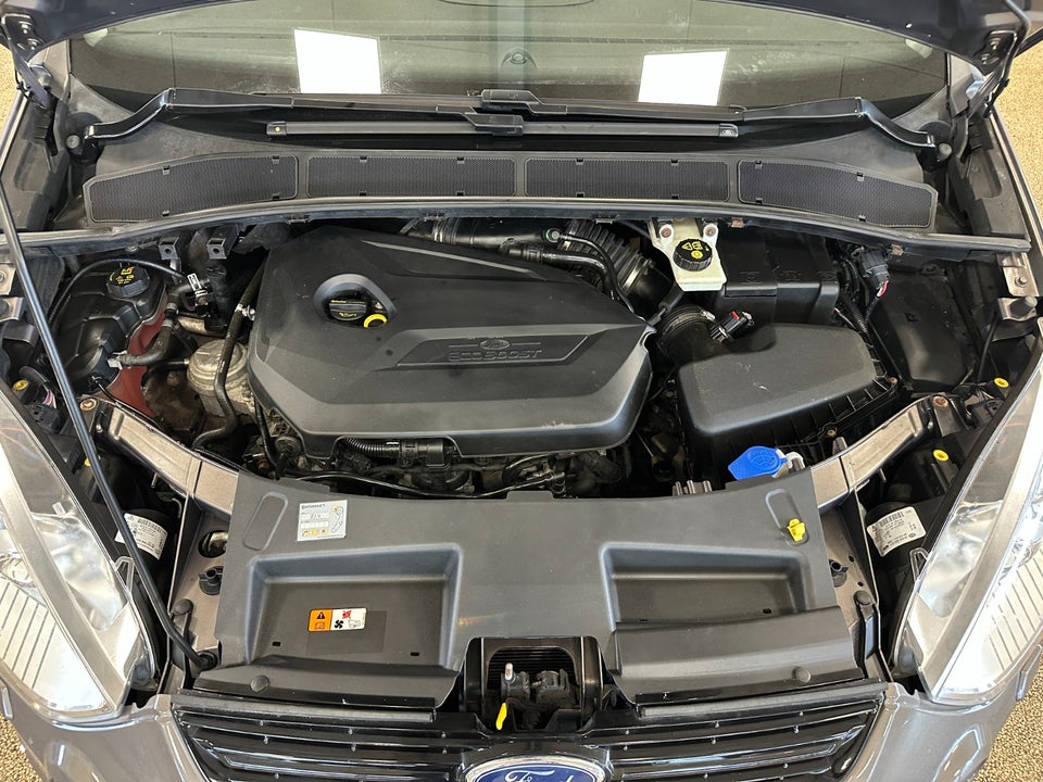 Ford S-MAX 1,6 SCTi 160 Titanium 5d