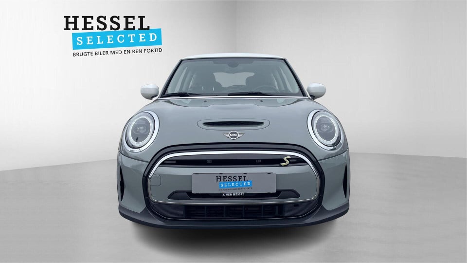 MINI Cooper SE Essential 3d