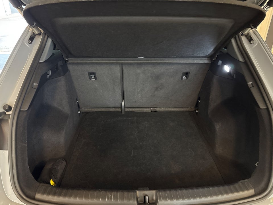 Audi Q4 e-tron 40 Advanced 5d