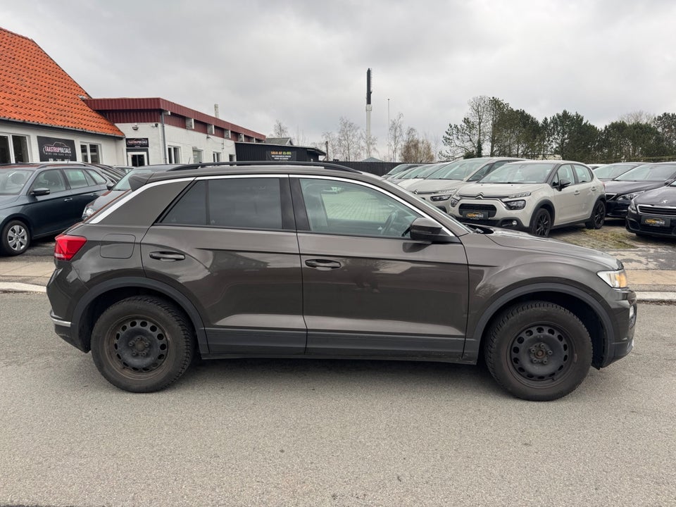 VW T-Roc 1,0 TSi 115 Style 5d