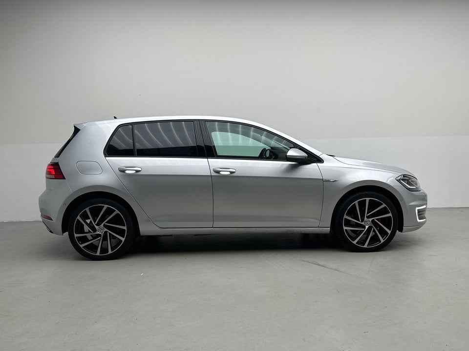 VW e-Golf VII 5d