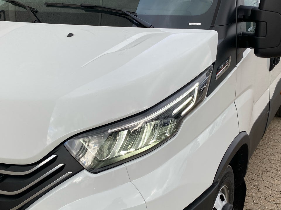 Iveco Daily 3,0 35C18 12m³ Van AG8