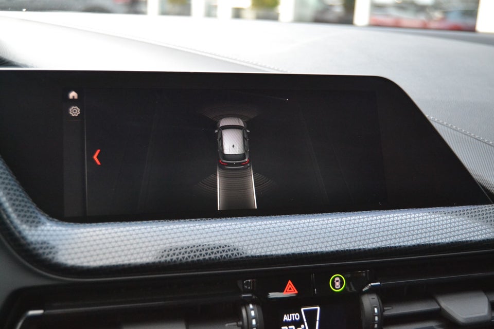 BMW 118i 1,5 Sport Line 5d