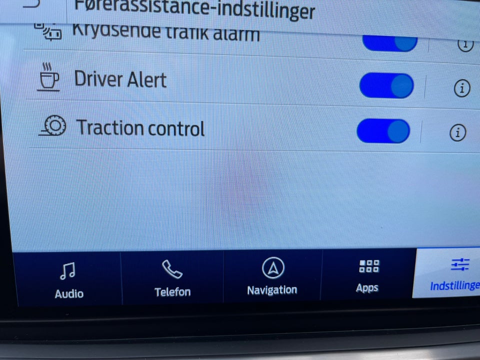 Ford Kuga 2,5 PHEV Titanium CVT 5d