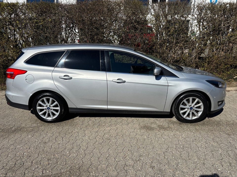 Ford Focus 1,0 SCTi 125 Titanium stc. 5d