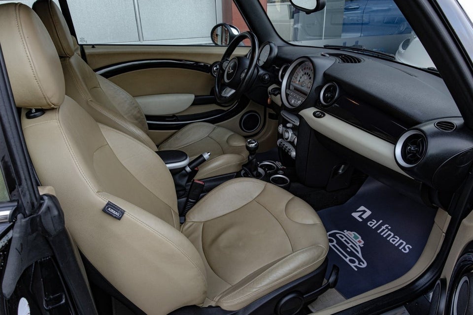 MINI Cooper 1,6 Cabriolet 2d