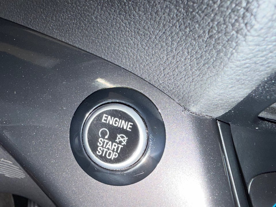 Ford C-MAX 1,0 SCTi 125 Titanium 5d