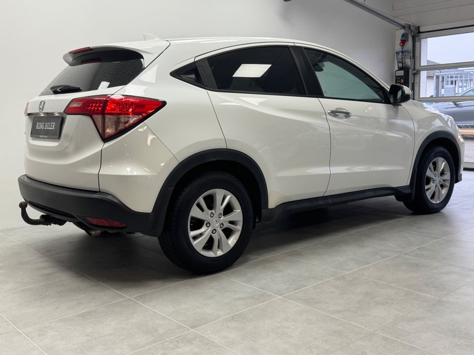 Honda HR-V 1,5 i-VTEC Elegance 5d