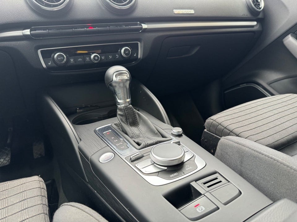 Audi A3 1,4 e-tron Sport Sportback S-tr. 5d