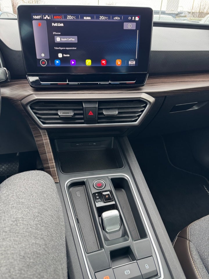 Seat Leon 2,0 TDi 150 Xcellence Sportstourer DSG Van 5d