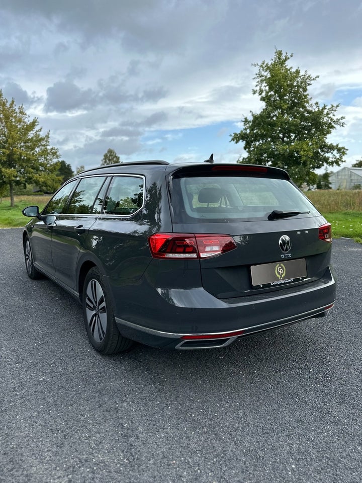 VW Passat 1,4 GTE Variant DSG 5d