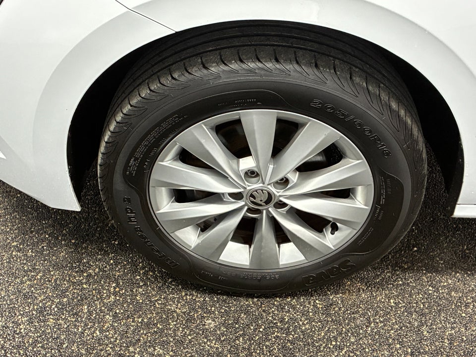 Skoda Kamiq 1,0 TSi 115 Ambition DSG 5d