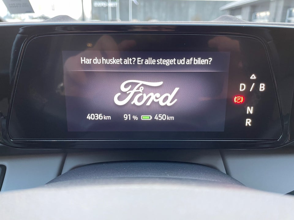 Ford Explorer 82 Select Extended Range 5d