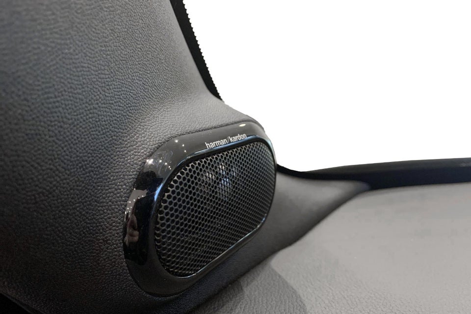 MINI Cooper SE Cabriolet 2d