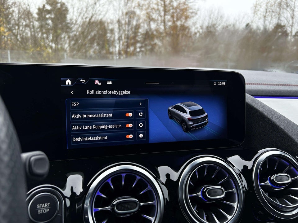 Mercedes EQA300 AMG Line 4Matic 5d