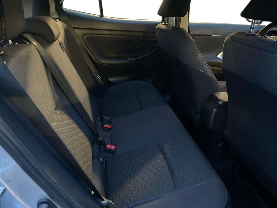 Toyota Yaris Cross 1,5 Hybrid Active e-CVT 5d