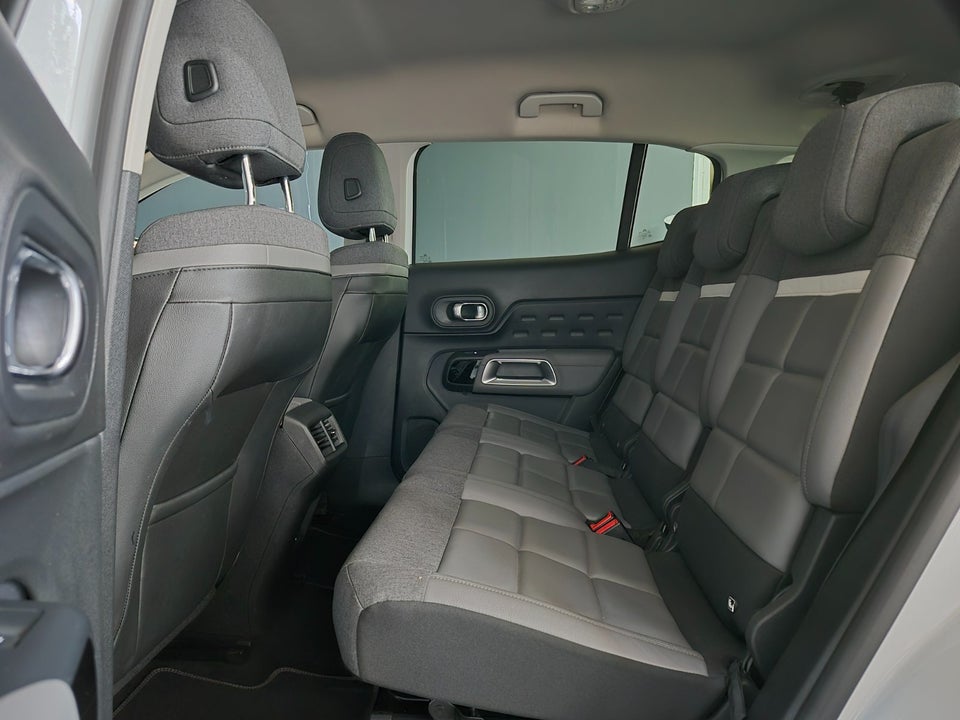 Citroën C5 Aircross 1,6 Hybrid Shine Sport EAT8 5d