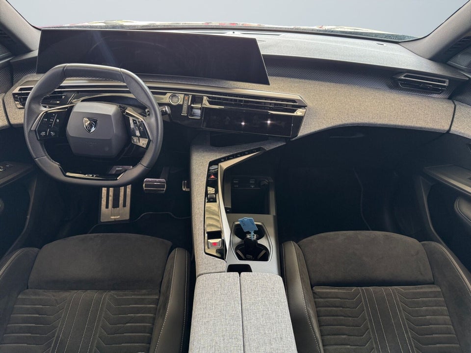 Peugeot e-5008 77 GT 7prs 5d
