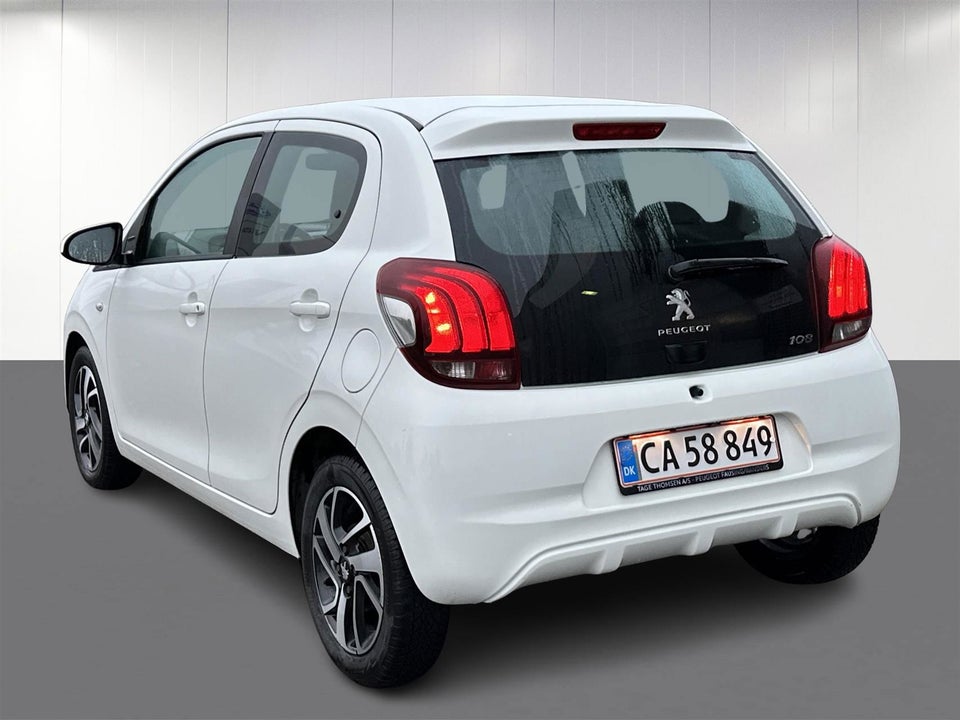 Peugeot 108 1,0 e-VTi 72 Selection 5d