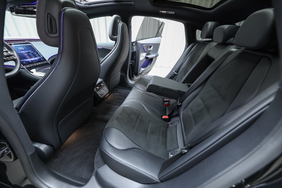 Mercedes EQE350 AMG Line Premium Plus 4d