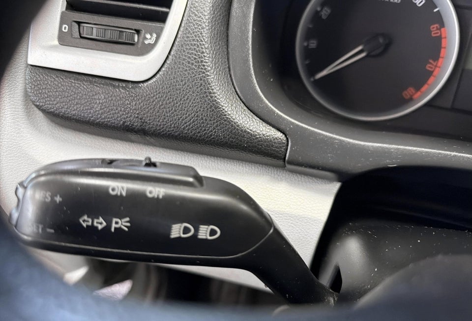 Skoda Roomster 1,4 16V Style 5d