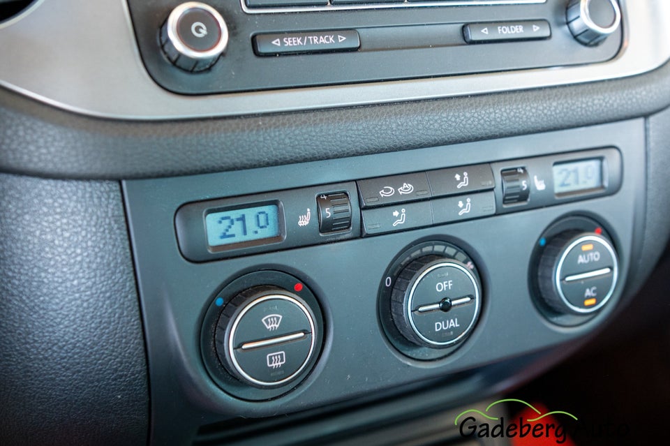 VW Tiguan 2,0 TDi 140 Sport & Style Tiptr. 4Motion 5d