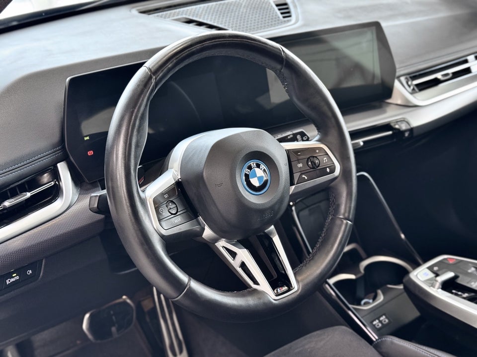 BMW iX1 xDrive30 M-Sport 5d