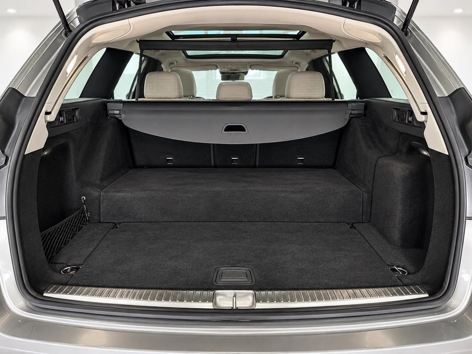 Mercedes E300 e 2,0 Advantage stc. aut. 5d