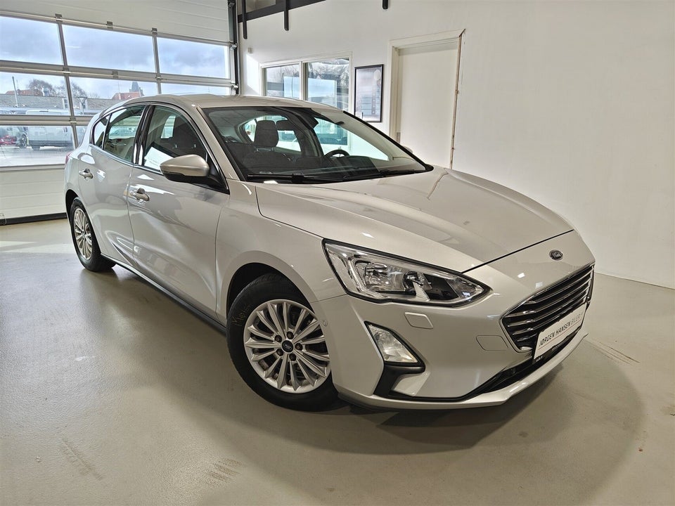 Ford Focus 1,0 EcoBoost Titanium 5d