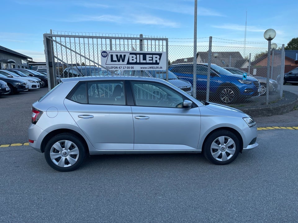 Skoda Fabia 1,0 MPi 75 Active 5d