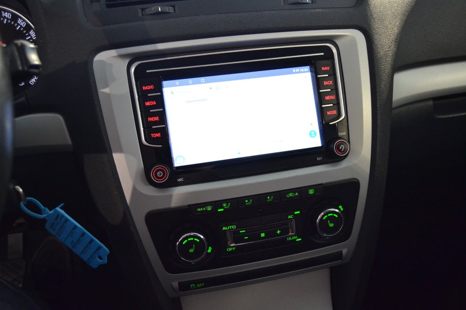 Skoda Octavia 1,8 TSi 160 Ambiente Combi 5d