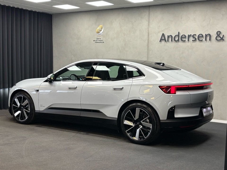 Polestar 4 Long Range AWD 5d