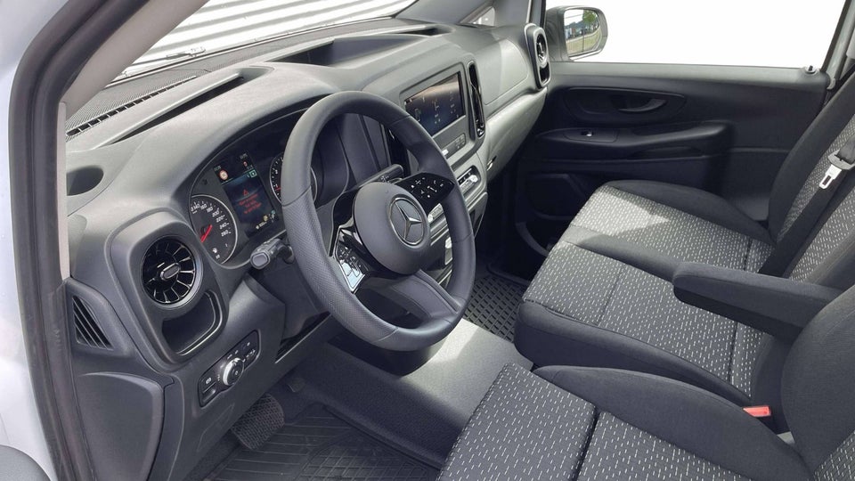 Mercedes Vito 114 2,0 CDi A2 Kassevogn PRO aut. RWD