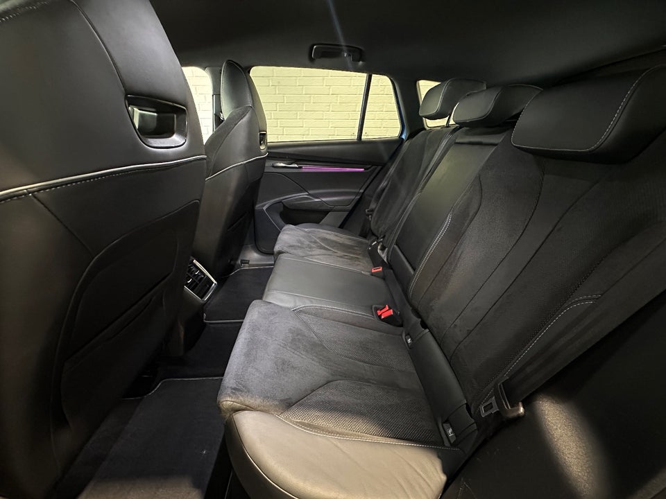 Skoda Enyaq 80 iV Sportline 5d